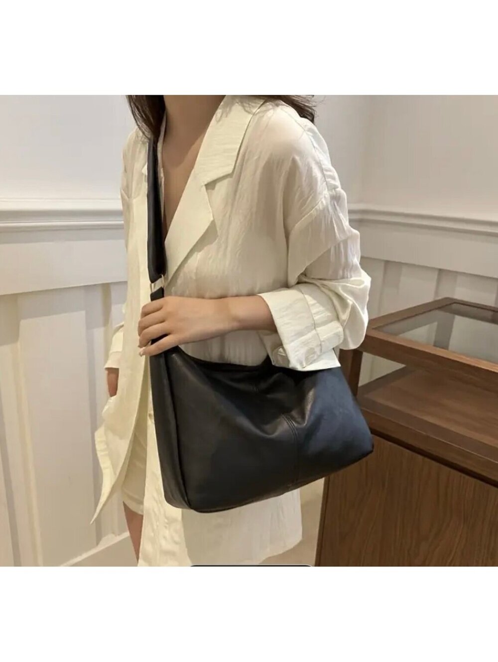 New -Vintage Inspired -Simple and Stylish Faux Leather Shoulder Bag -Black